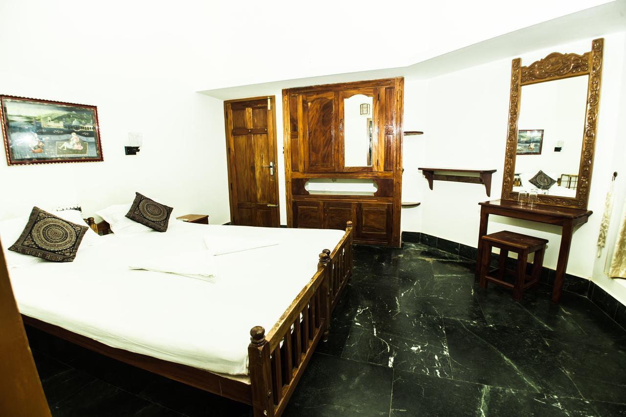 Thiruvambadi Beach Retreat Varkala Extérieur photo