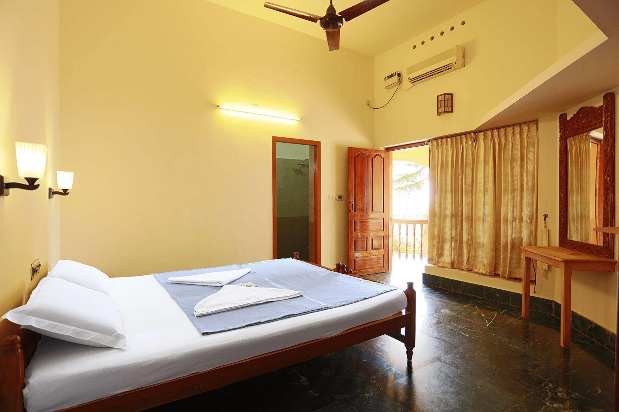 Thiruvambadi Beach Retreat Varkala Extérieur photo